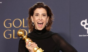 Fernanda Torres cuando gan&oacute; el Globo de Oro por "A&uacute;n estoy aqu&iacute;"