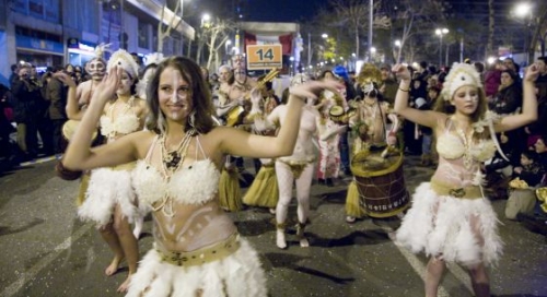 Comparsa de Castelldefls en el desfile de la rua de Barcelona del a&ntilde;o pasado.
