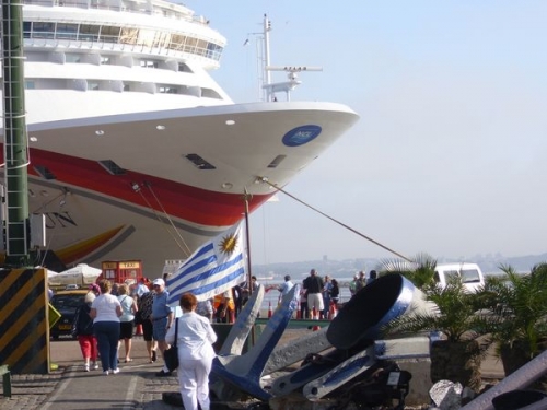 M&aacute;s de 170.000 cruceristas llegaron a Uruguay en los &uacute;ltimos tres meses