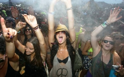 Grandes festivales de rock en el 2013: gu&iacute;a para programar tu viaje con tiempo