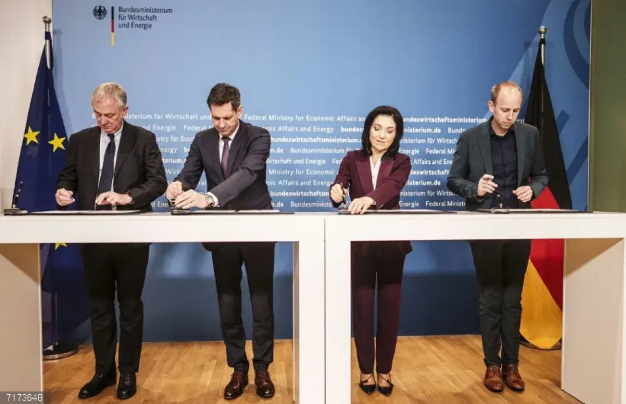 MSC firma el primer pedido de una nueva serie de megabarcos por 10.000 millones de euros