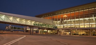 Siguen en caida el tr&aacute;fico de pasajeros internacionales en Argentina