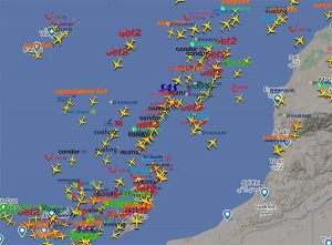 Europa acude en masa a Canarias: la impresionante imagen del tráfico aéreo