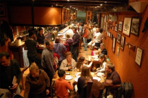 El turismo y la gastronom&iacute;a lideraron la demanda de empleo en el primer trimestre de 2011