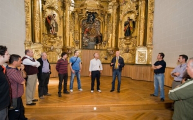 &iquest;Tengo la obligaci&oacute;n de contratar a un gu&iacute;a?