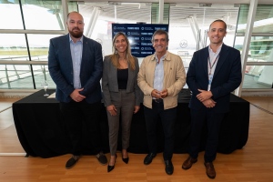 An&iacute;bal Arias, director de&nbsp;Travel&nbsp;Rock; Ana Claudia Caram, subsecretaria del Ministerio de Turismo; Mart&iacute;n Laventure, director de Turismo de la Intendencia de Maldonado;  Guillermo Pag&eacute;s, Gerente General del Aeropuerto Internacional de&nbsp;Punta&nbsp;del&nbsp;Este.