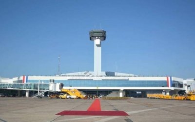 Fachada renovada de aeropuerto Silvio Pettirossi.