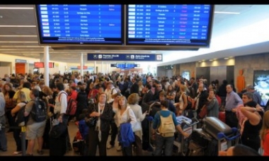 El cierre de la operaci&oacute;n a&eacute;rea argentina motivo de interna gremial