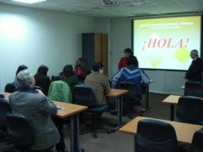 Argentina promociona en el mercado brit&aacute;nico los cursos de espa&ntilde;ol