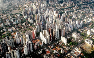 Vista a&eacute;rea de la ciudad de Curitiba.