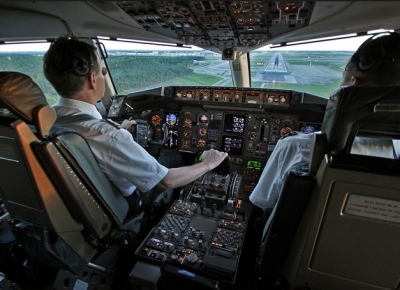 Argentina: Pilotos "en estado de alerta y movilizaci&oacute;n