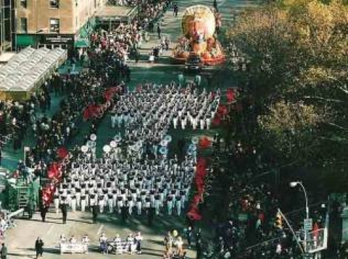 El desfile anual de Macy's en noviembre.