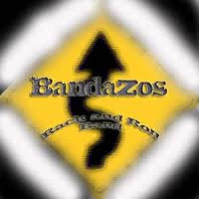 A bandazos con la pol&iacute;tica aeron&aacute;utica