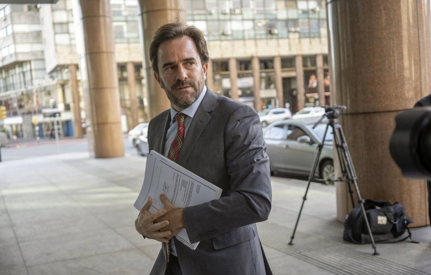 Art&iacute;culo del peri&oacute;dico "la diaria", recoge denuncia de funcionarios que hay dos Ministerios de Turismo en Uruguay y piden protocolo de "Acoso laboral"