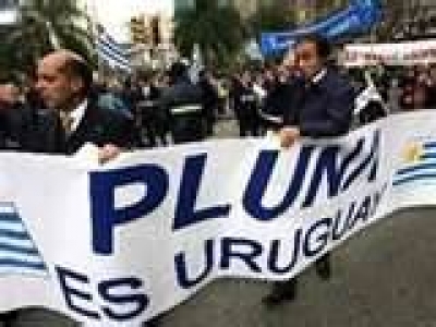 Paro de los funcionarios que a&uacute;n trabajan en Pluna