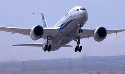 Aerol&iacute;neas buscan jets m&aacute;s eficientes para competir en el mercado 