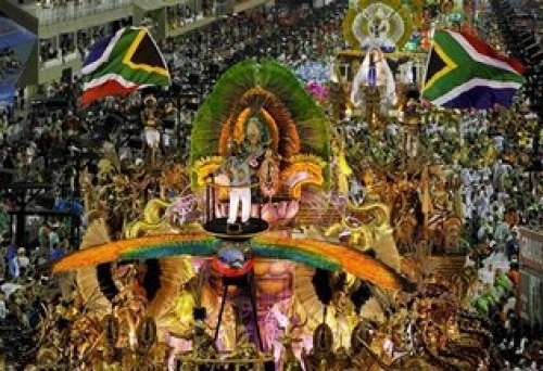 Brasil aprende del Carnaval para el Mundial de 2014  