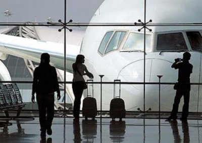 &iquest;Buscas billetes de avi&oacute;n baratos? Mejor c&oacute;mpralos por la tarde