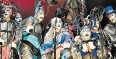 V&aacute;zquez, Bordaberry y Bianchi bajo fuego. Murgas. Libretos hablan del censo, seguridad y Argentina