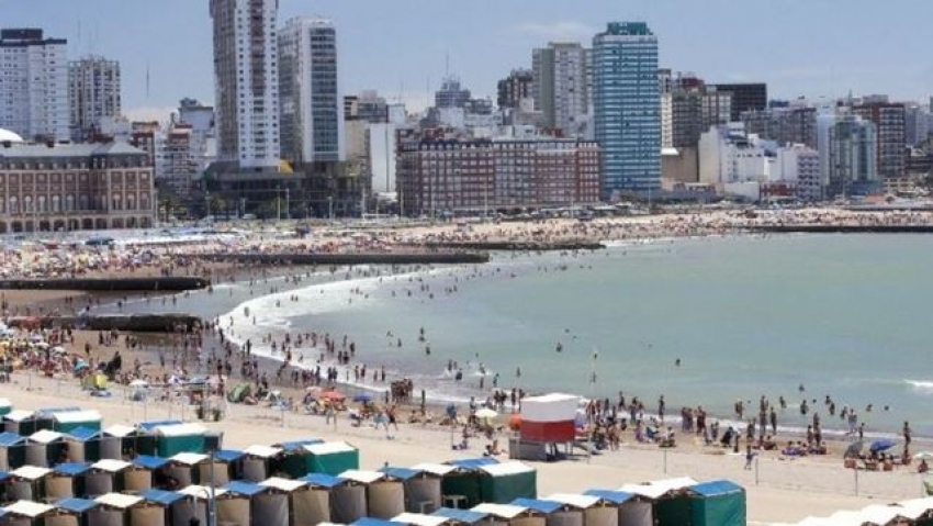 Tras el "s&uacute;per cepo" al d&oacute;lar, casi el 60% de los argentinos realizar&aacute;n turismo en el pa&iacute;s