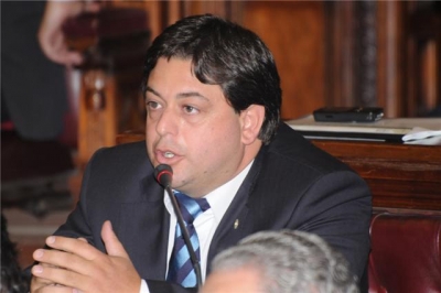 Diputado Daniel Pe&ntilde;a