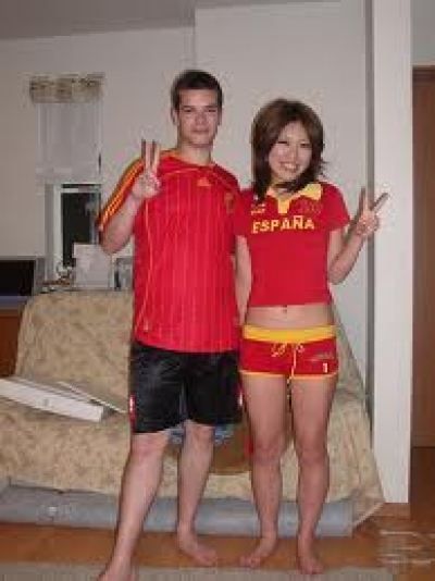 Espa&ntilde;a recibi&oacute; 102.000 turistas chinos pero solo emiti&oacute; 42.000 visados