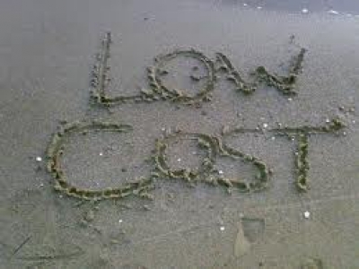 Blanco defiende aeropuertos &lsquo;low cost&rsquo; 