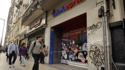 Asaltan local de Colonia Express en Bs. As y matan al custodio
