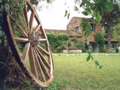 Tres posadas nuevas en Aregu&aacute;, Paraguay