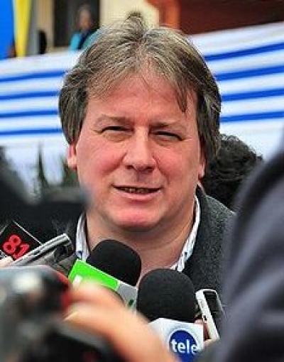 Pluna: &iquest;"A qui&eacute;n le creo"?