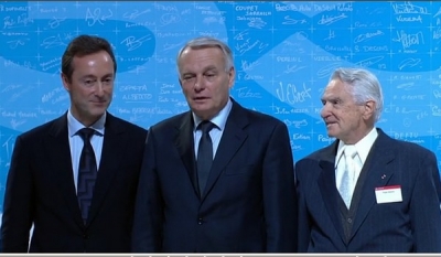 Airbus inaugura la L&iacute;nea de Ensamblaje Final del A350 XWB en Toulouse