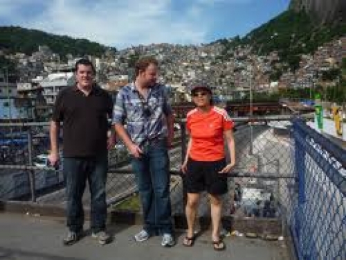 Gobierno estimular&aacute; el turismo en las favelas pacificadas de R&iacute;o