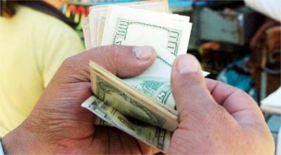 El d&oacute;lar baj&oacute; a precios previos a que se desatara la crisis
