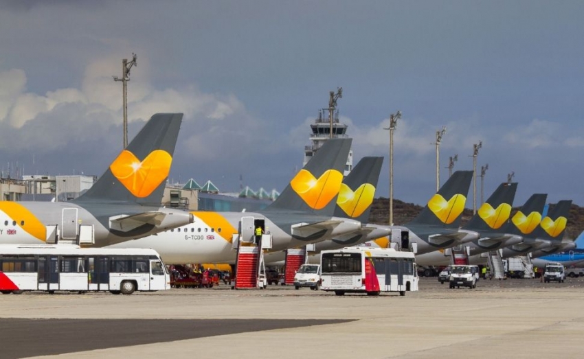 Thomas Cook ten&iacute;a s&oacute;lo 5 aviones de su propiedad
