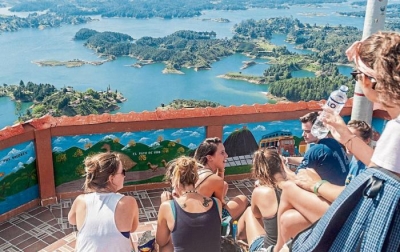 Colombia tendr&iacute;a un nuevo sistema de devoluci&oacute;n de IVA para turistas extranjeros