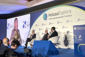 El transporte aerocomercial español “está enfermo de éxito”