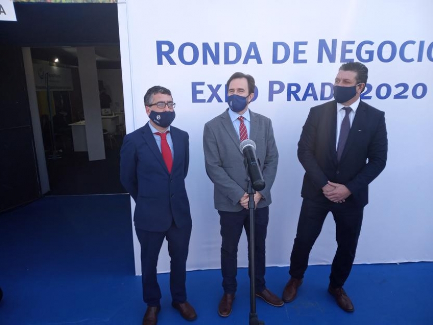 Director Nacional de Turismo, Mart&iacute;n P&eacute;rez Banchero; Ministro de Turismo, Germ&aacute;n Cardoso; Director General de Secretar&iacute;a, Ignacio Curbelo.
