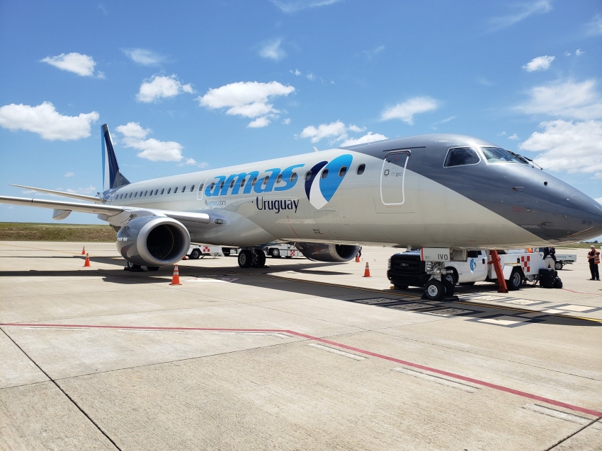 Lleg&oacute; a Carrasco nuevo avi&oacute;n de Amaszonas Uruguay