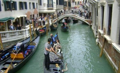 Venecia muere tras una lenta agonía