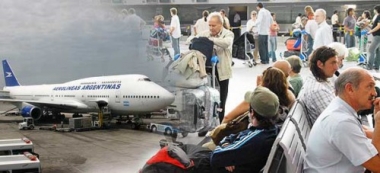 Los gremios en Aerol&iacute;neas compiten a ver quien logra mayores beneficios