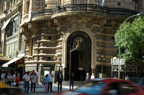 Di&aacute;logos aeron&aacute;uticos por la Avenida C&oacute;rdoba