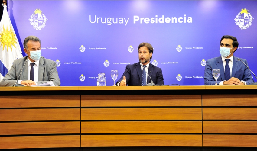 Daniel Salinas, Luis Lacalle Pou y Jos&eacute; Luis Sadtjian