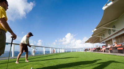 Un santuario de c&eacute;sped en la cubierta 15 del crucero