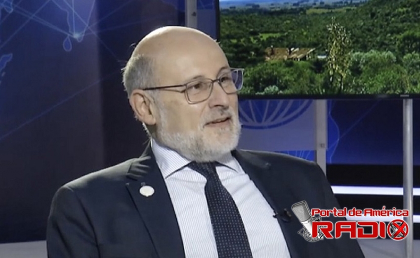 "Hay que dejar de mirar al vecino y mirarse en el espejo. El Mintur no tiene claro su rol", un Juan Mart&iacute;nez in&eacute;dito en #PdaRadio45