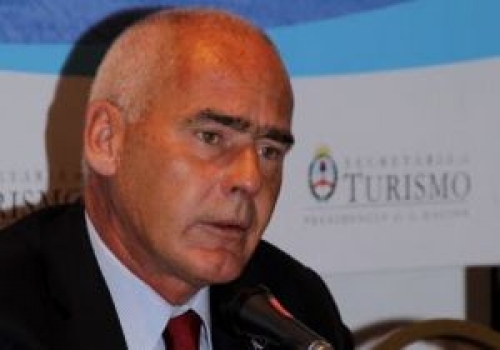  Meyer presentar&aacute; el 11 de agosto un plan tur&iacute;stico de mediano plazo