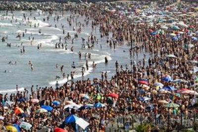 El d&oacute;lar Blue; el Francisco y Mar del Plata en temporada