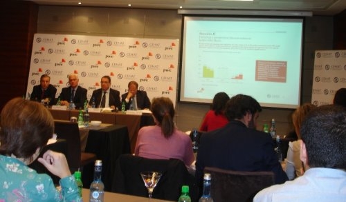 La inestabilidad macroecon&oacute;mica amenaza al sector hotelero