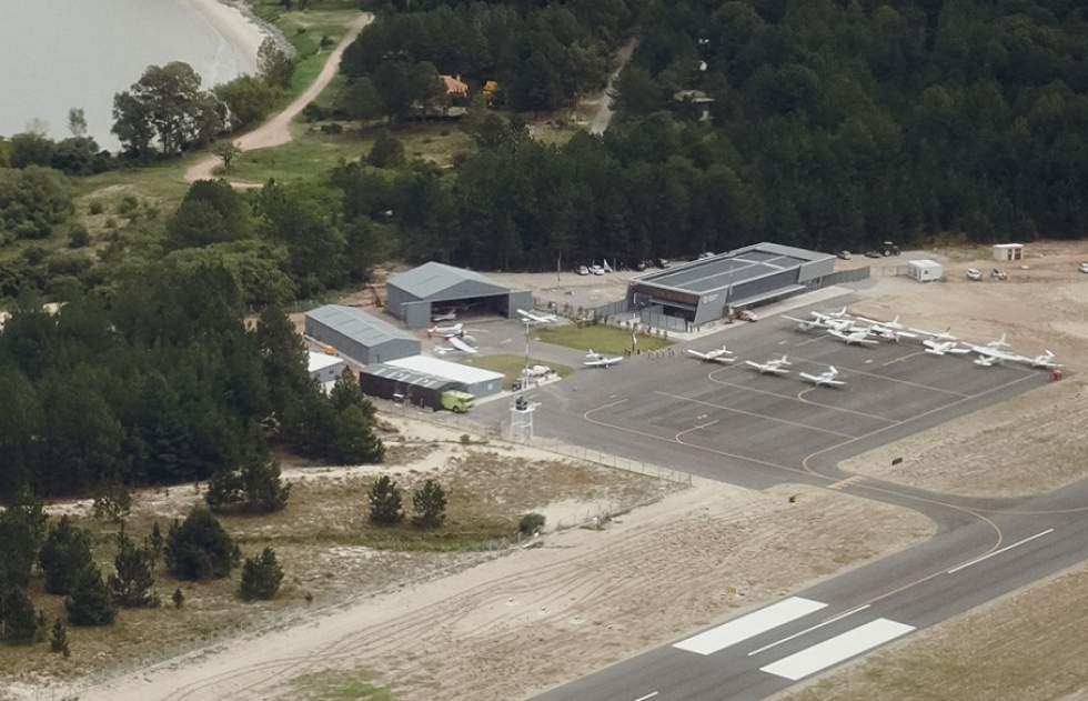 Aeropuertos Uruguay organiz&oacute; el Primer Encuentro Aeron&aacute;utico en Carmelo