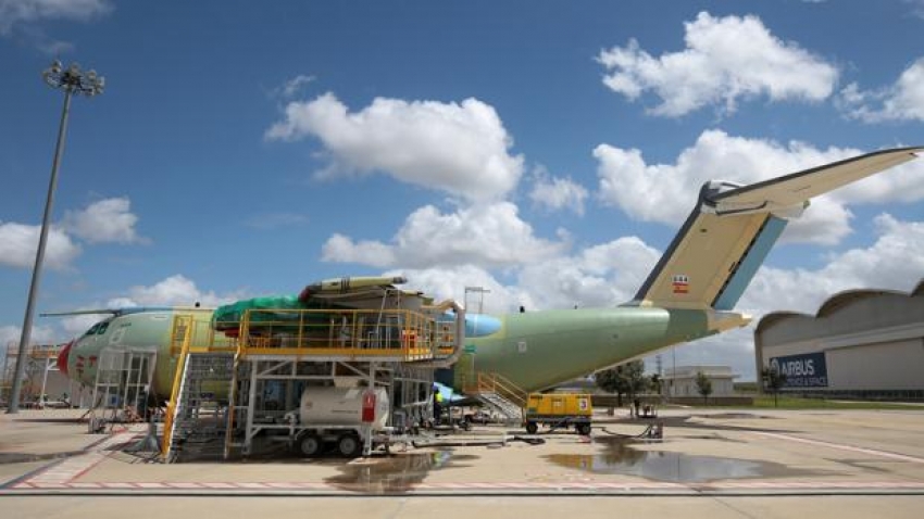 Airbus reabre este lunes sus cuatro plantas en Andaluc&iacute;a con la oposici&oacute;n de los trabajadores