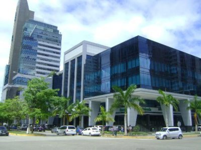 Panam&aacute;: "disculpe las molestias, pa&iacute;s en construcci&oacute;n"